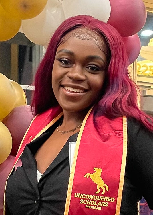 "Kanesha Chalemon, Honors in the Major Student and Fall 2021 Bess H. Ward Thesis Award Winner"