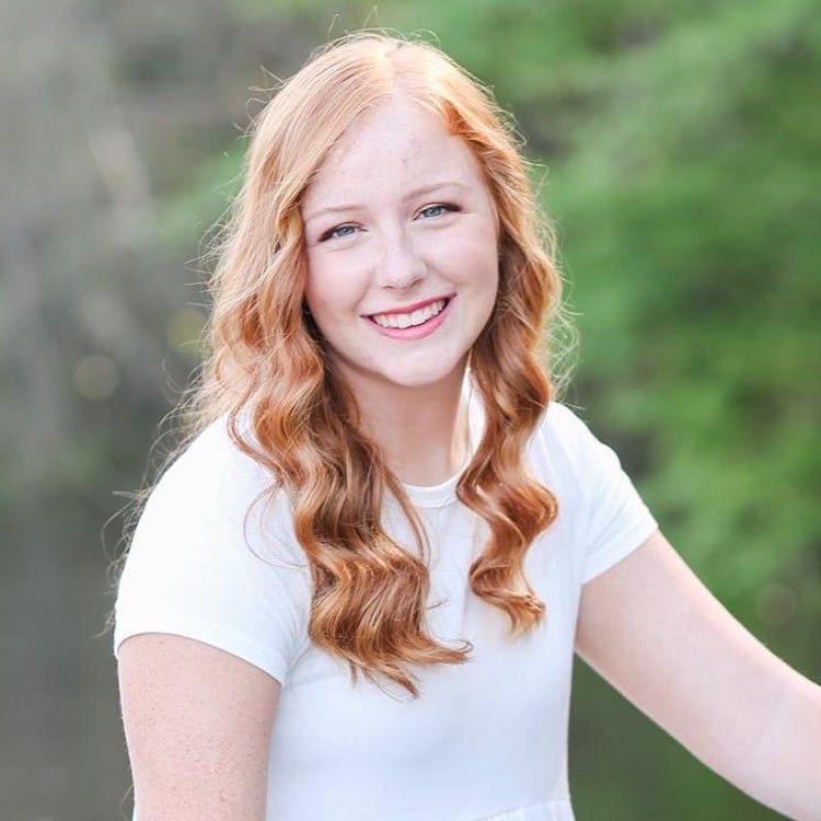 Honors Medical Scholar, Lilian "Lily" Lamb. Also link to Honors News write-up.