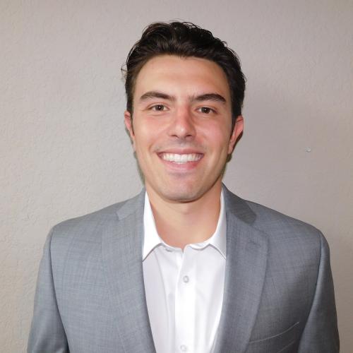 "Nicholas Maykut, Spring 2022 Outstanding Senior Scholar"