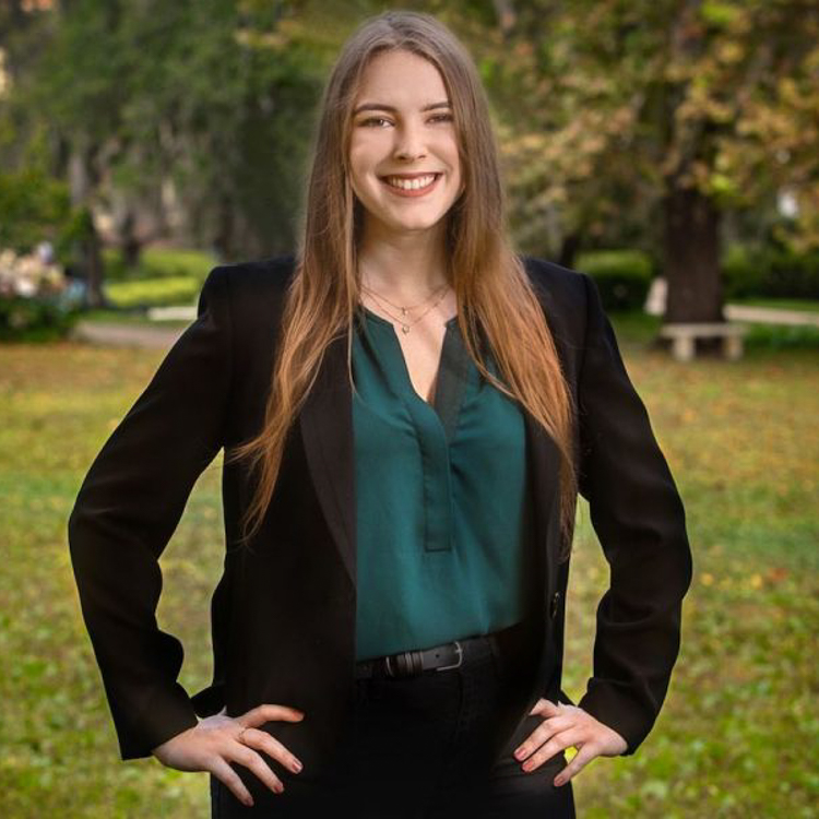 Diana Conrad-Honors and Honors in the Major Student Named FSU Student Star for November 2020